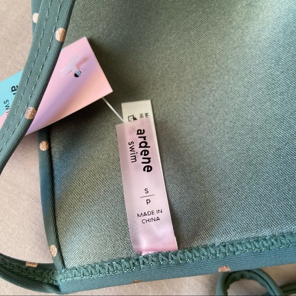 ✨3/$15✨ardene bikini set - Picture 3 of 3